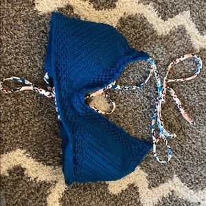 super cute dip cut bikini top